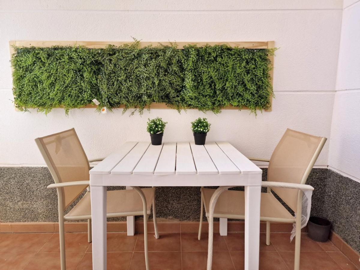 Precioso Bajo Con Jardin En Vera Luaran gambar
